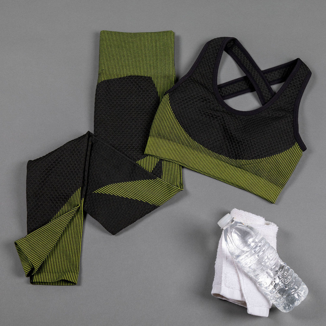 Women's Textured Leggings Sports Bra Activewear Set