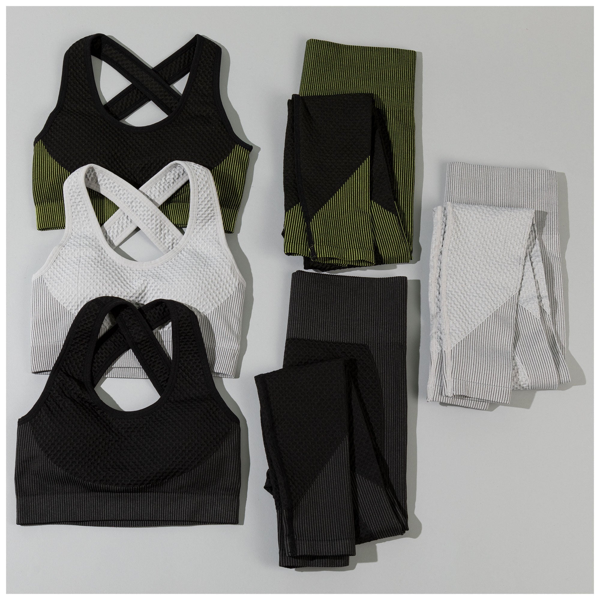 Women's Textured Leggings Sports Bra Activewear Set