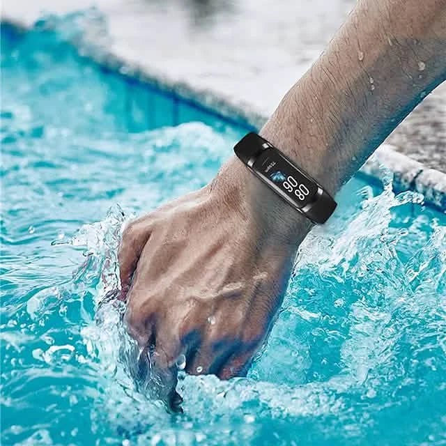 C60 Smartwatch 1.1 Inch Fitness Bluetooth Watch